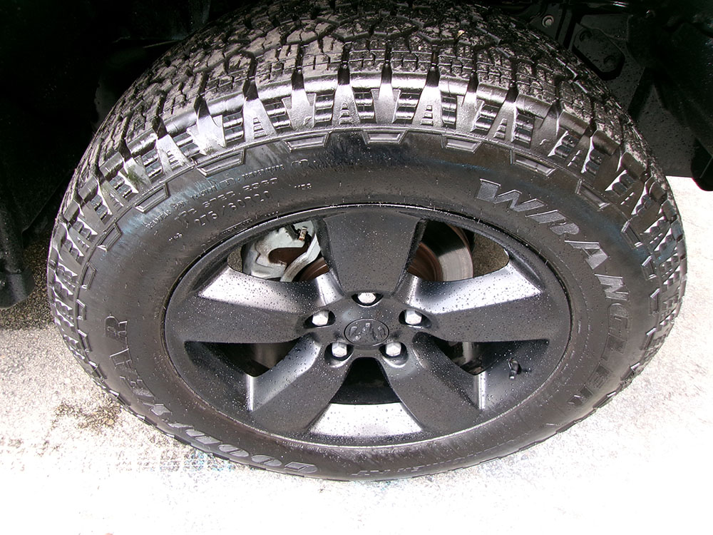 
								RAM 1500 CLASSIC WARLOCK EX CAB full									