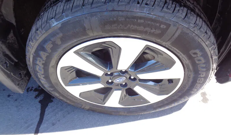 
								SUBARU FORESTER PREMIUM full									