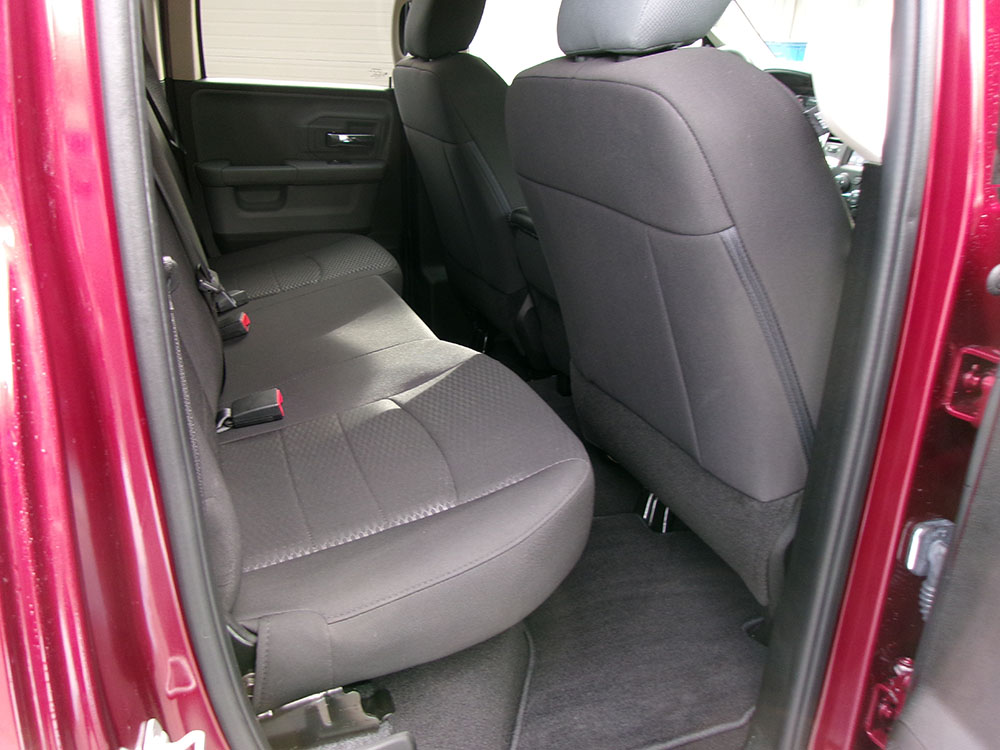 
								RAM 1500 CLASSIC WARLOCK EX CAB full									