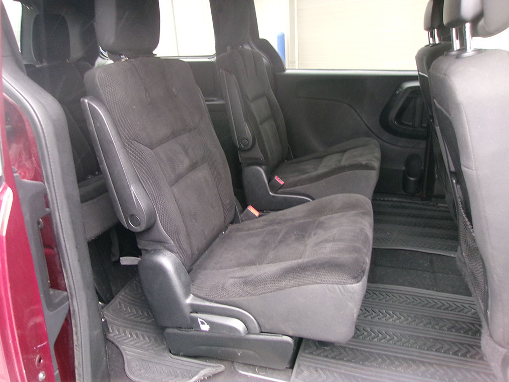 
								DODGE GRAND CARAVAN SE full									