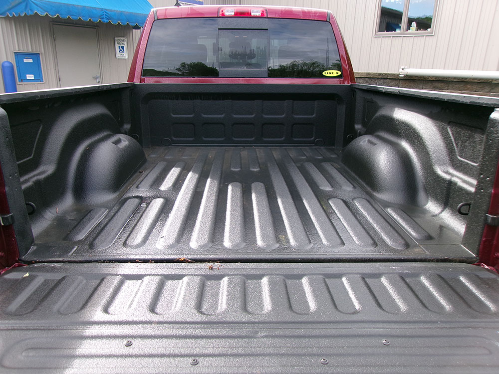 
								RAM 1500 CLASSIC WARLOCK EX CAB full									