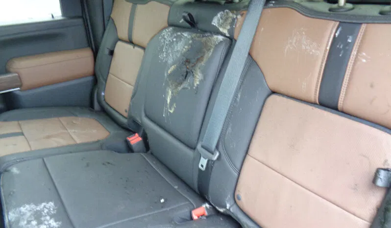 
								CHEVROLET SILVERADO 3500 HIGH COUNTRY CREW CAB DUALLY 8′ BED full									