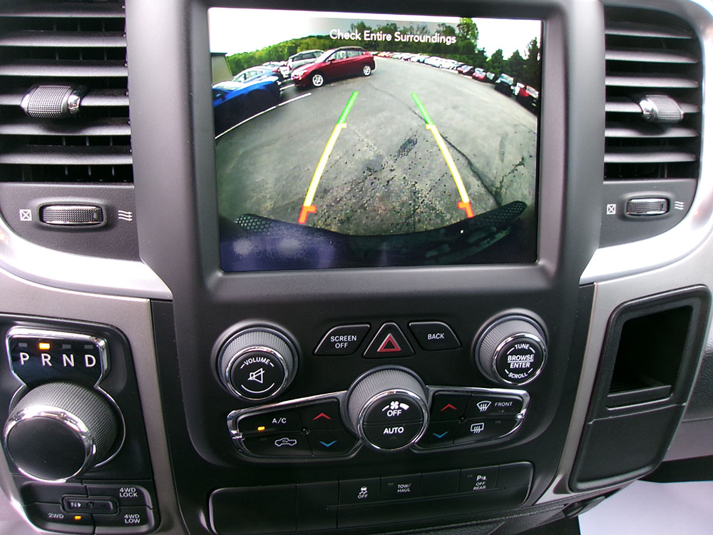 
								RAM 1500 CLASSIC WARLOCK EX CAB full									
