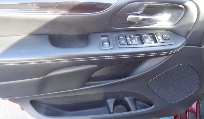 
								DODGE GRAND CARAVAN SE full									