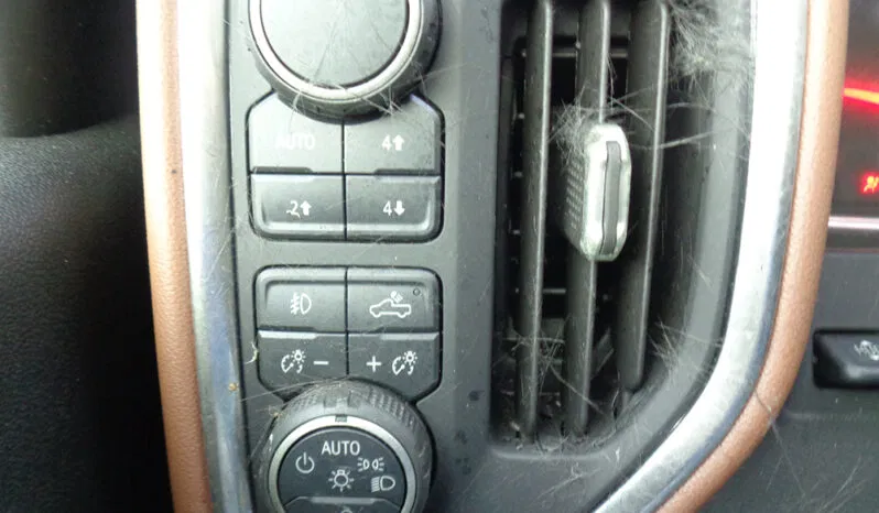 
								CHEVROLET SILVERADO 3500 HIGH COUNTRY CREW CAB DUALLY 8′ BED full									