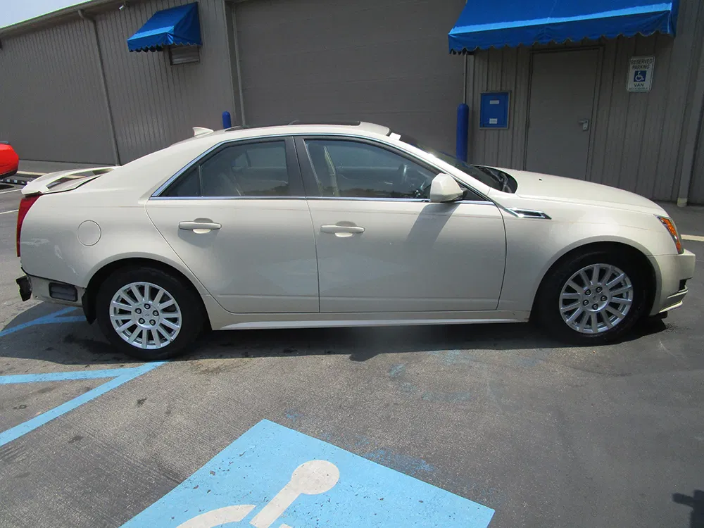
								CADILLAC CTS LUXURY full									