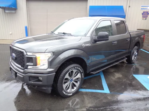 2019 Ford F-150 XL's photo