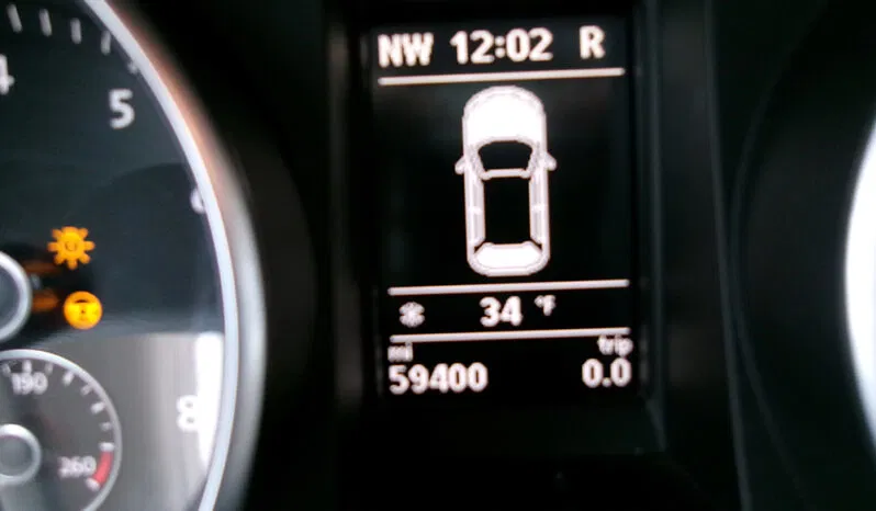 
								VOLKSWAGEN JETTA S full									