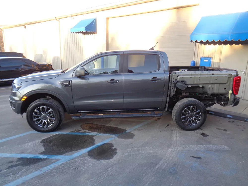 
								FORD RANGER XLT CREW CAB full									