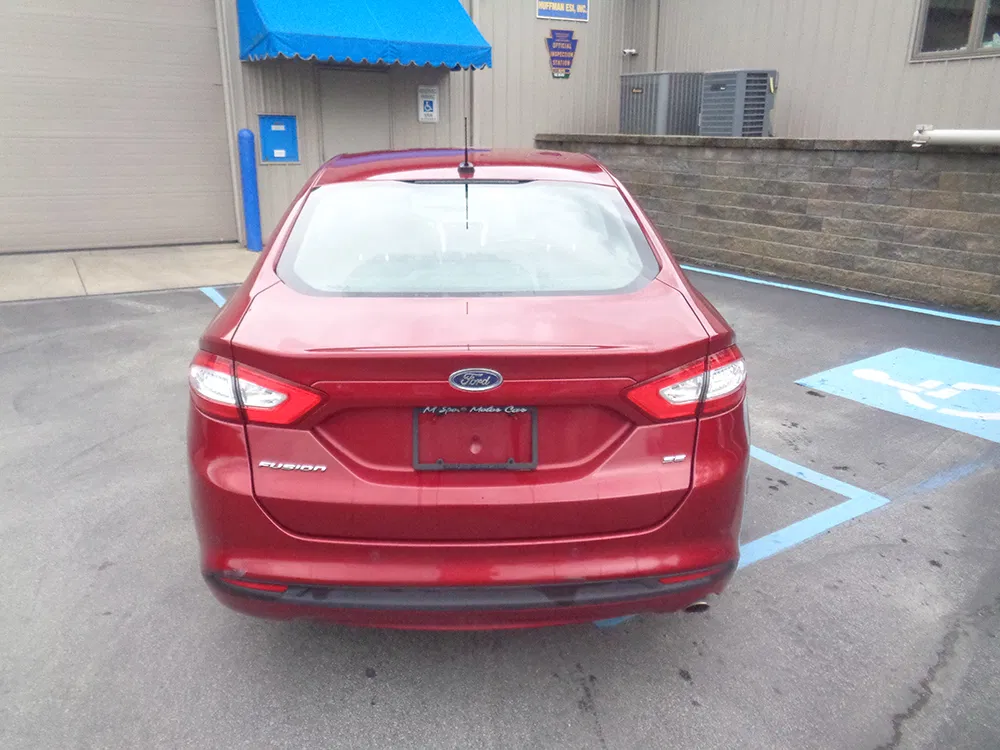 
								FORD FUSION SE full									