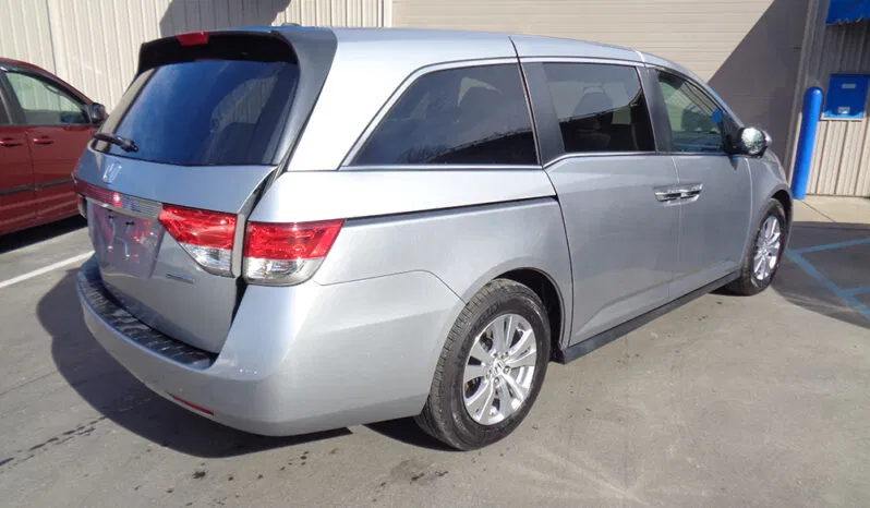 
								HONDA ODYSSEY SE full									