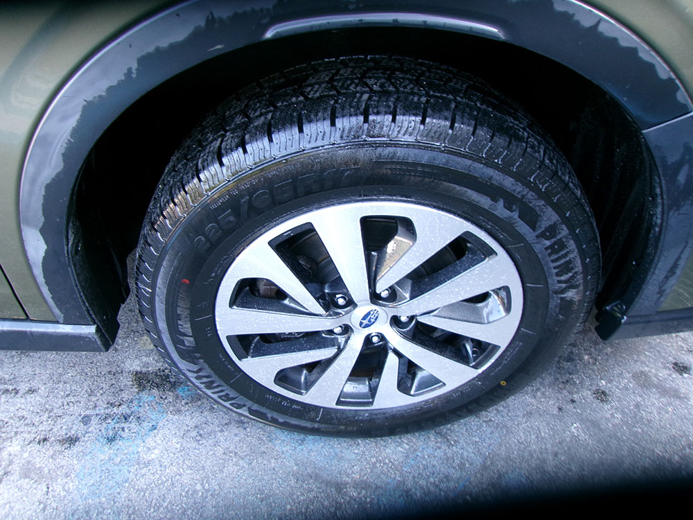
								SUBARU OUTBACK PREMIUM full									