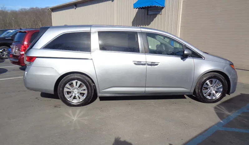 
								HONDA ODYSSEY SE full									