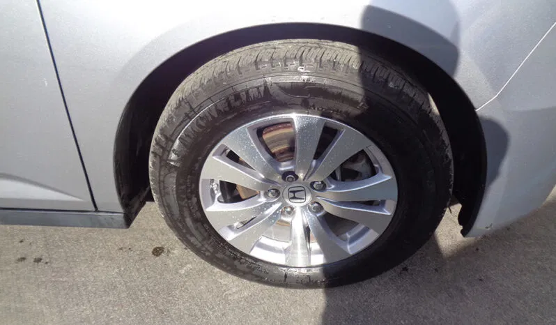 
								HONDA ODYSSEY SE full									