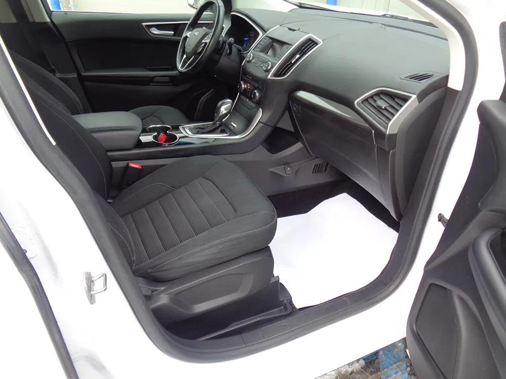 
								FORD EDGE SEL full									