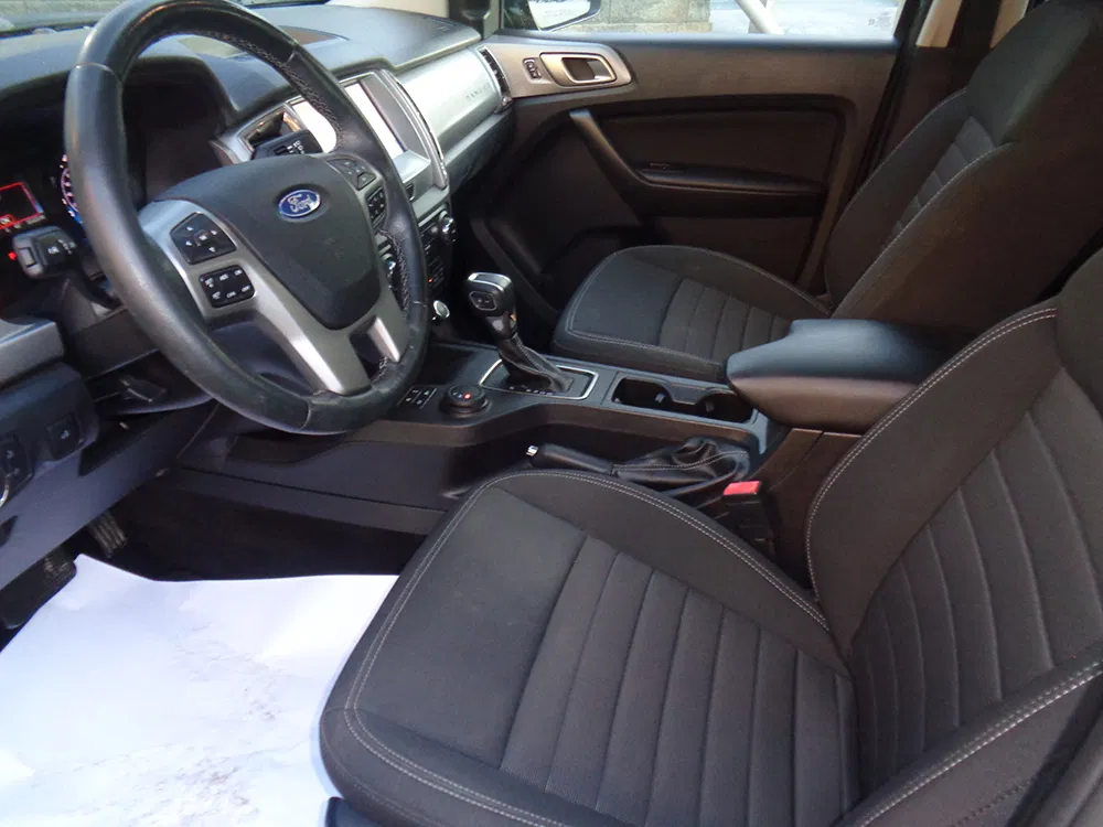 
								FORD RANGER XLT CREW CAB full									