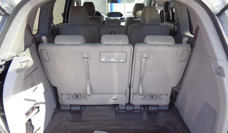 
								HONDA ODYSSEY SE full									