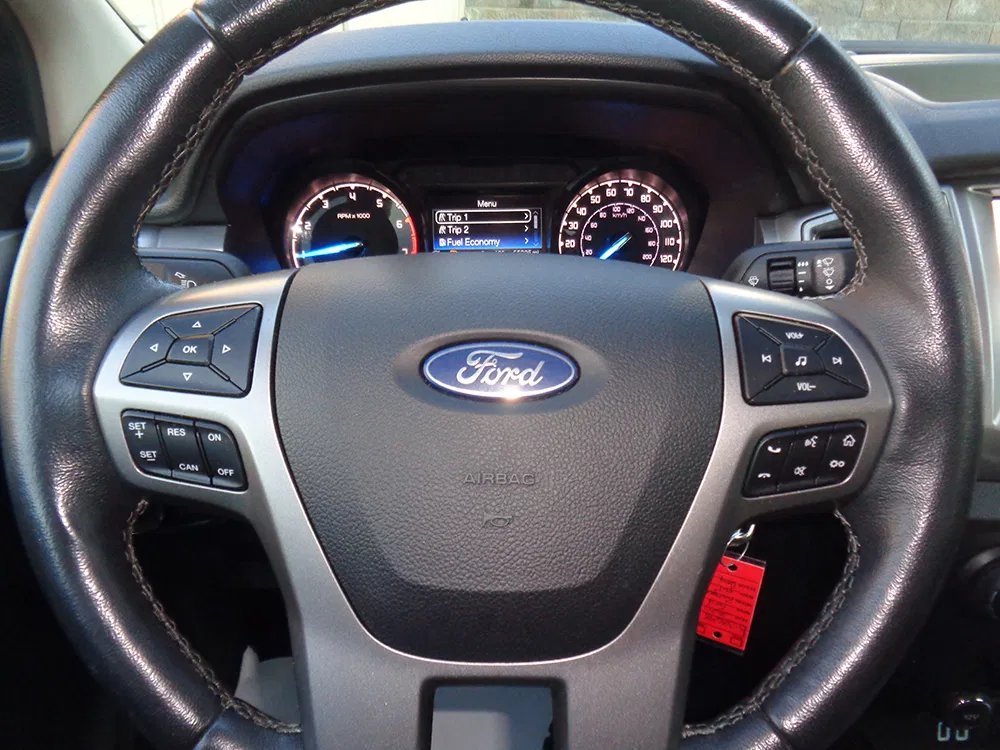 
								FORD RANGER XLT CREW CAB full									