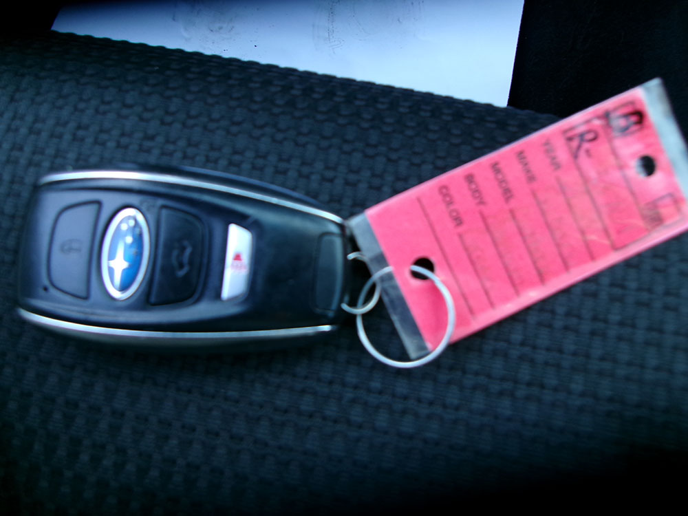 
								SUBARU OUTBACK PREMIUM full									