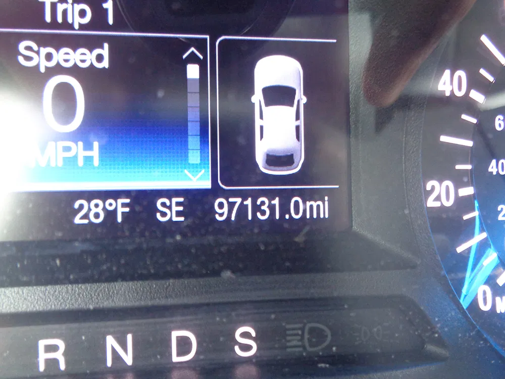 
								FORD EDGE SEL full									