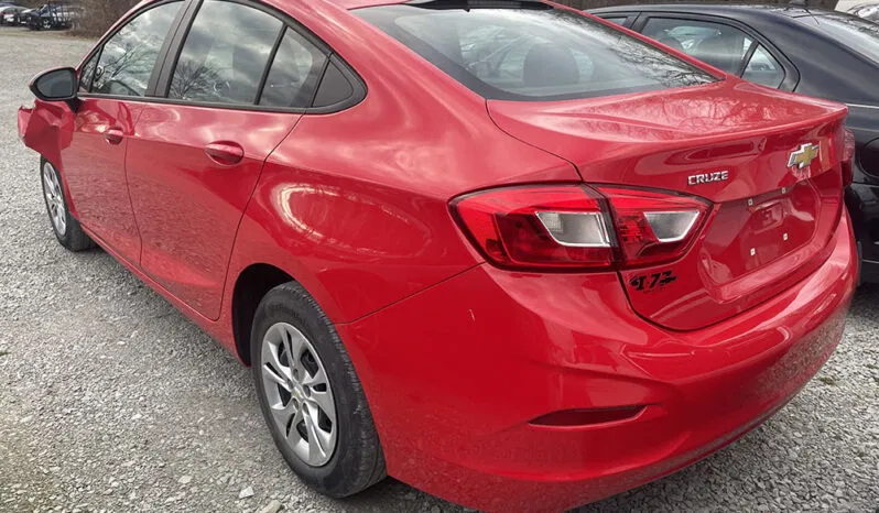 
								CHEVROLET CRUZE LS full									