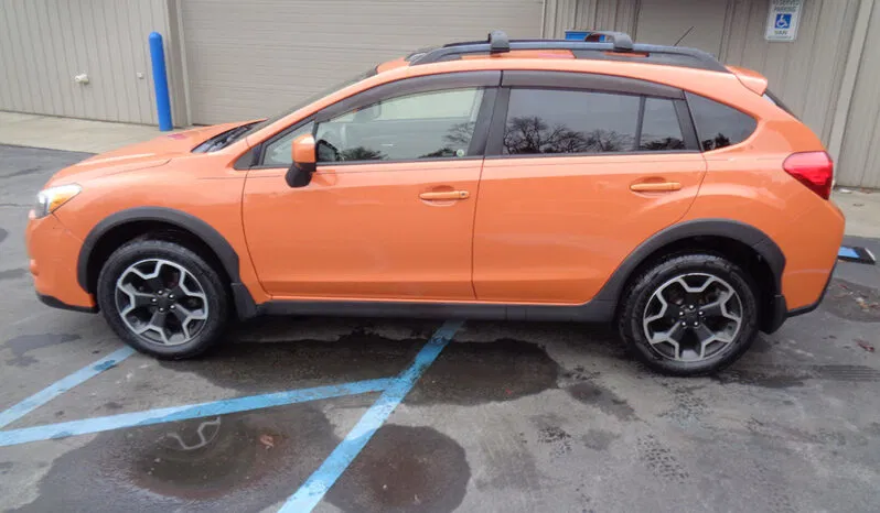 
								SUBARU CROSSTREK LIMITED full									