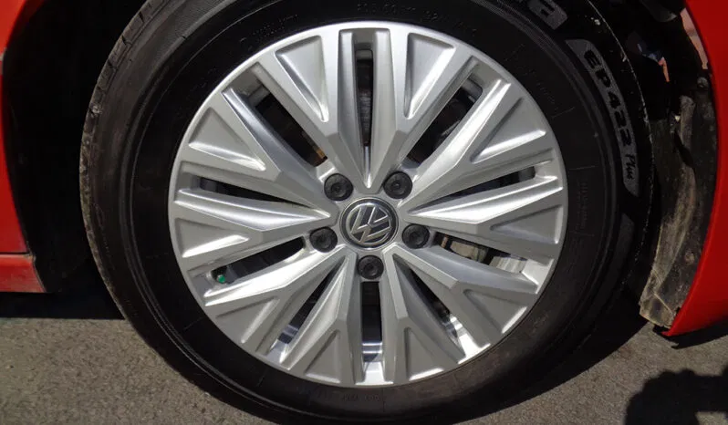 
								VOLKSWAGEN JETTA SE full									