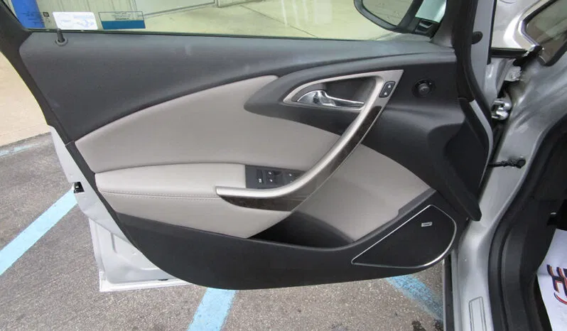 
								BUICK VERANO CONVENIENCE full									