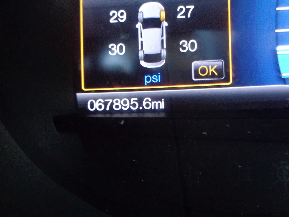 
								FORD EDGE TITANIUM full									