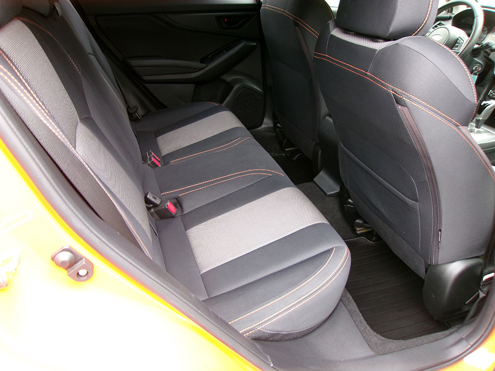 
								SUBARU CROSSTREK PREMIUM full									