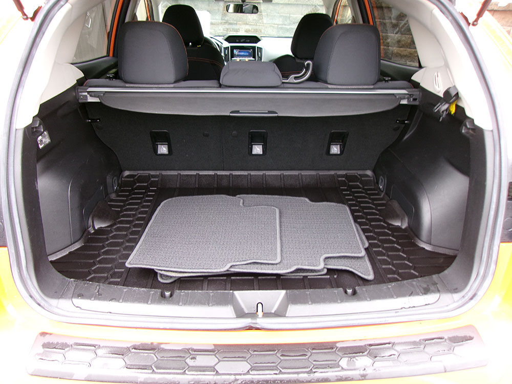 
								SUBARU CROSSTREK PREMIUM full									