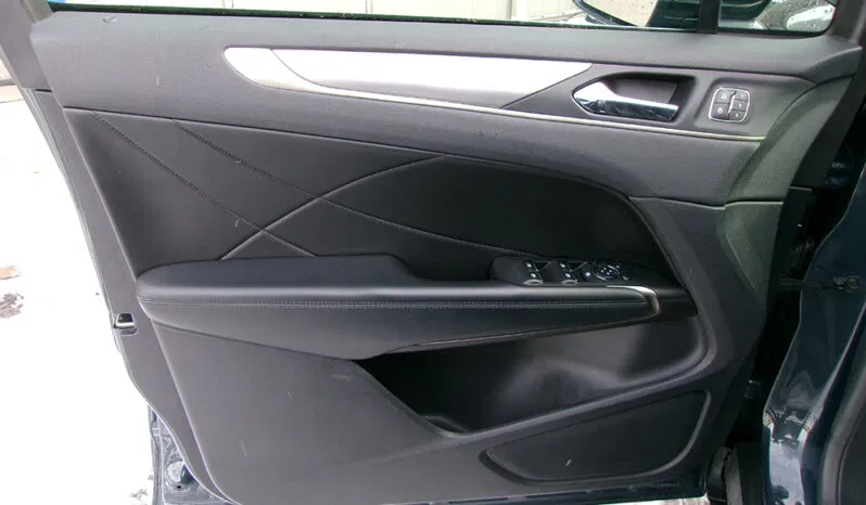 
								LINCOLN MKC PREMIERE full									