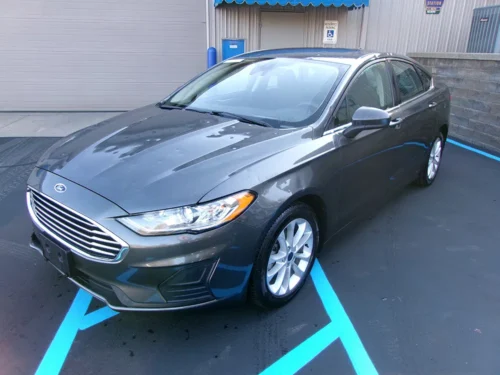 2020 Ford Fusion Hybrid SE's photo