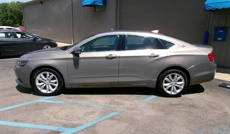 
								CHEVROLET IMPALA LT full									