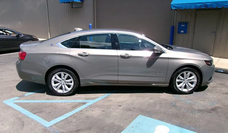 
								CHEVROLET IMPALA LT full									