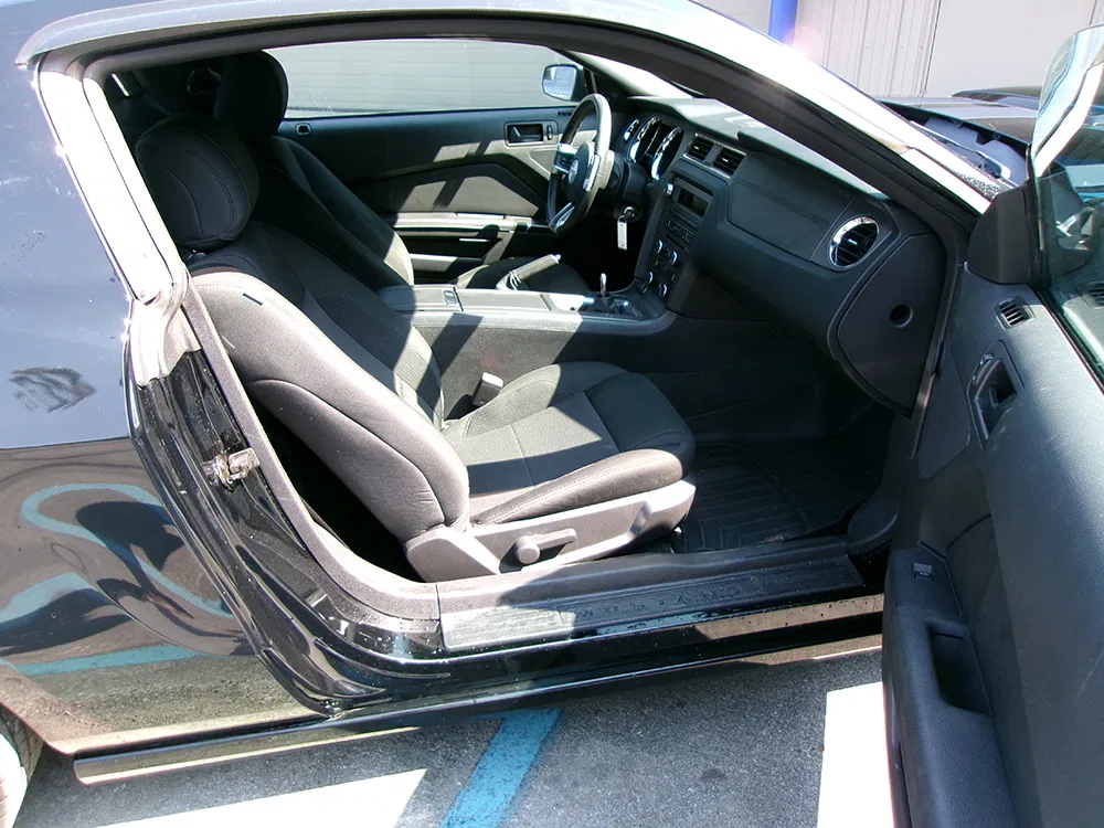 
								FORD MUSTANG full									