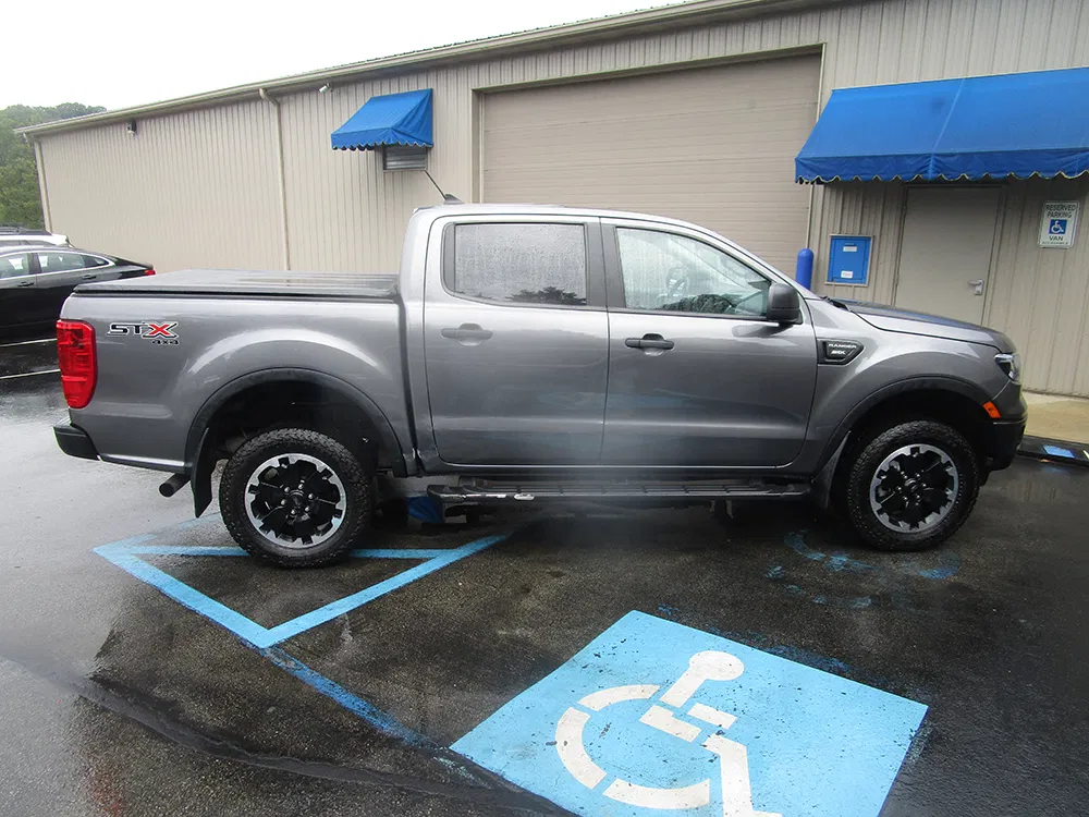 
								FORD RANGER XL STX CREW CAB full									