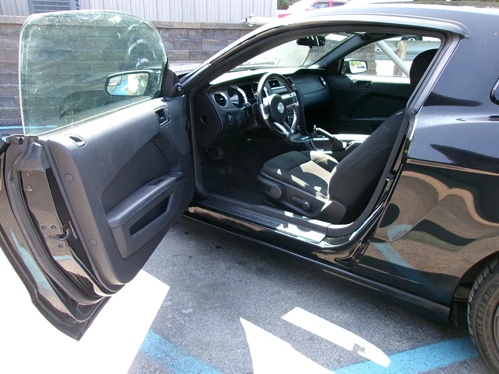 
								FORD MUSTANG full									