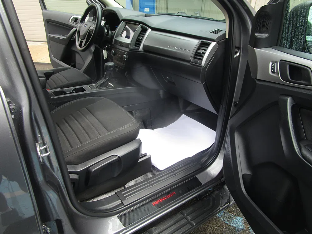
								FORD RANGER XL STX CREW CAB full									