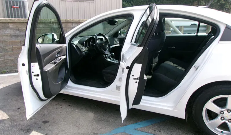 
								CHEVROLET CRUZE LT full									