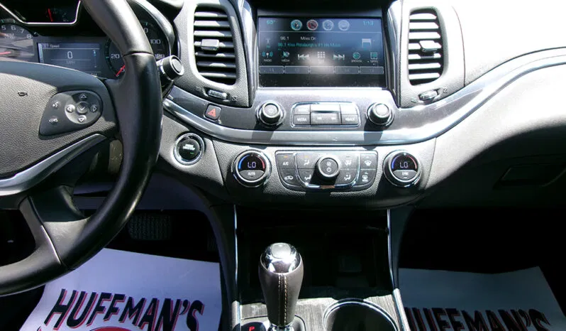 
								CHEVROLET IMPALA LT full									