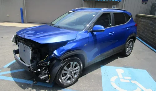 2021 Kia Seltos S's photo