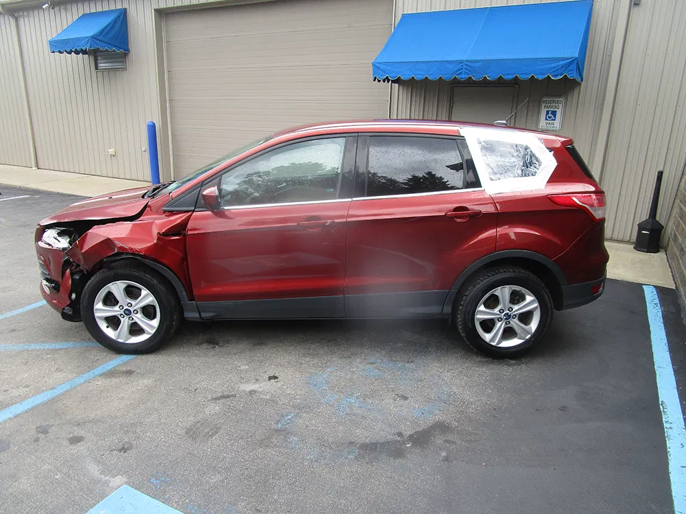 
								FORD ESCAPE SE full									