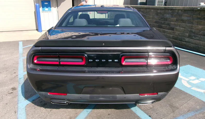 
								DODGE CHALLENGER GT full									