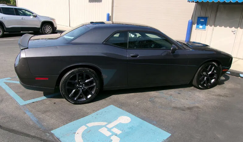 
								DODGE CHALLENGER GT full									