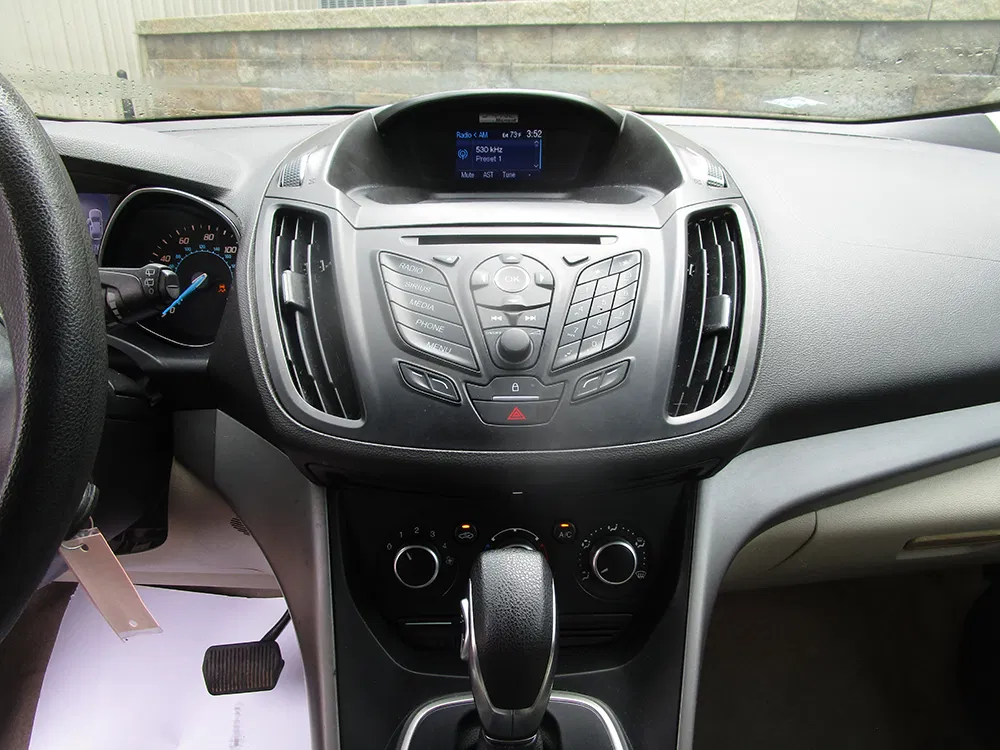 
								FORD ESCAPE SE full									