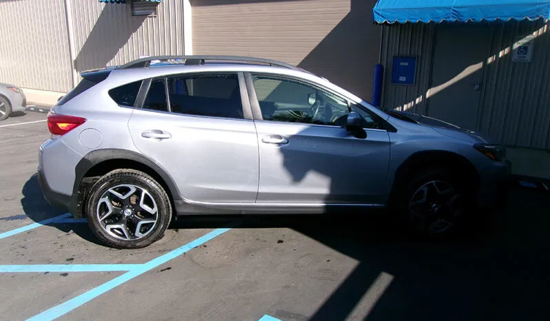
								SUBARU CROSSTREK LIMITED full									