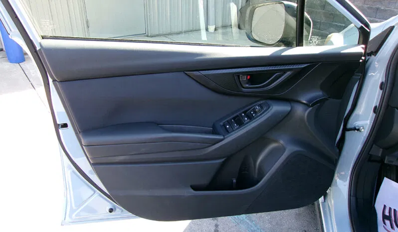 
								SUBARU CROSSTREK PREMIUM full									