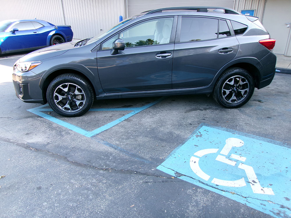 
								SUBARU CROSSTREK PREMIUM full									