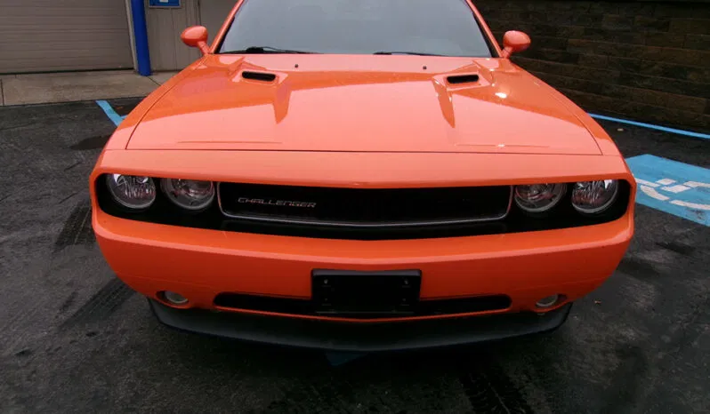 
								DODGE CHALLENGER SXT full									